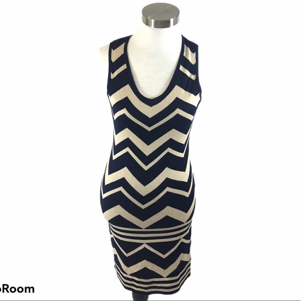 New Stilletto’s Brand Sleeveless Knit Midi Dress M‎